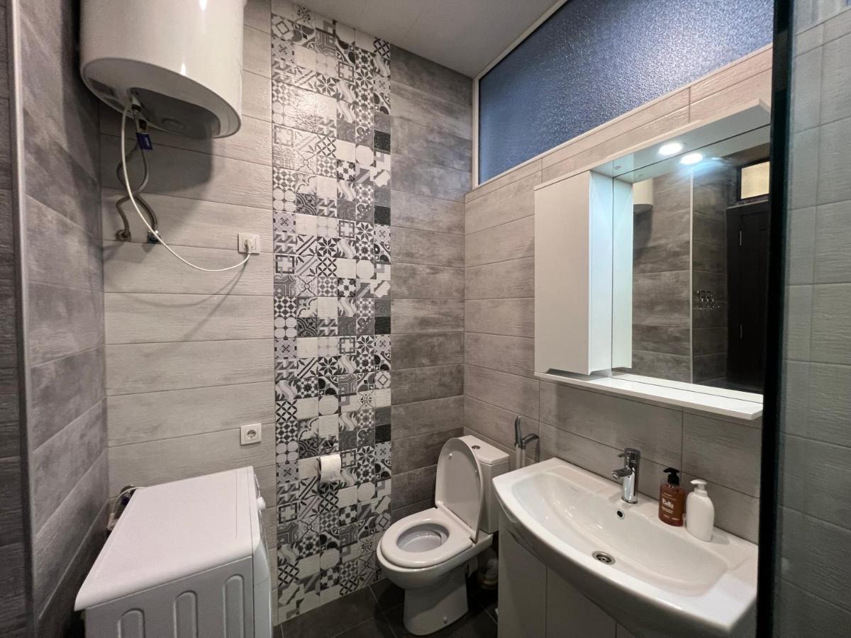 Cosy Apartment In Tbilisi Centre Esterno foto