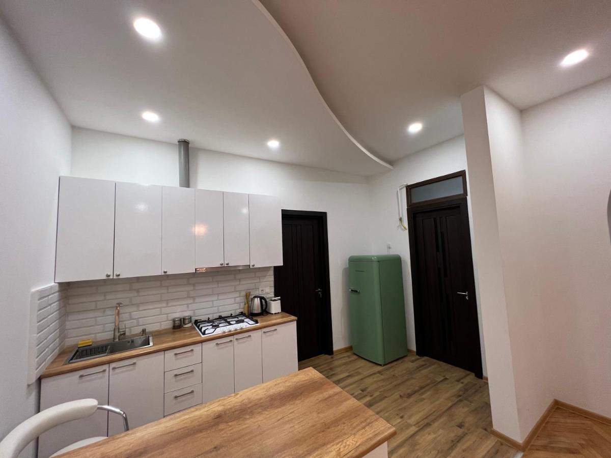 Cosy Apartment In Tbilisi Centre Esterno foto